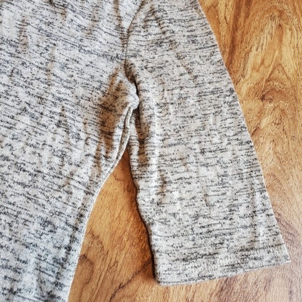 Beige Rue21 Keyhole Top - Picture 4 of 10